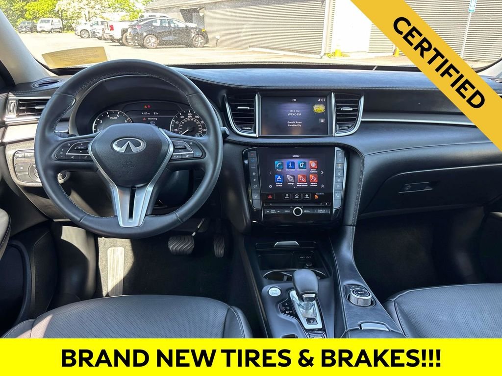 Certified Used 2022 Blue INFINITI LUXE image 13
