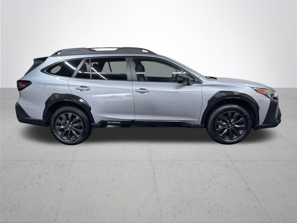 Used 2025 Silver Subaru Onyx Edition image 8