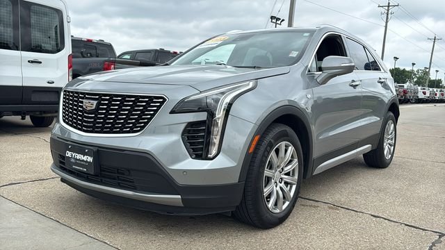 Used 2023 Silver Metallic Cadillac Premium Luxury image 5