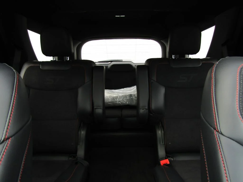 New 2026 Agate Black Metallic Ford ST image 21