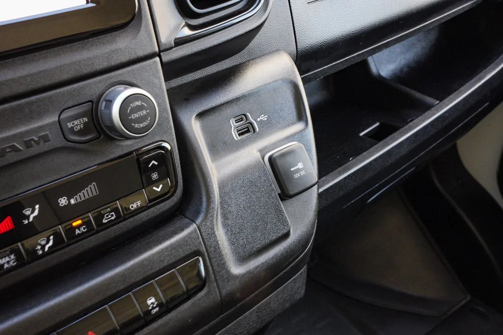 Used 2025 White Ram High Roof image 24
