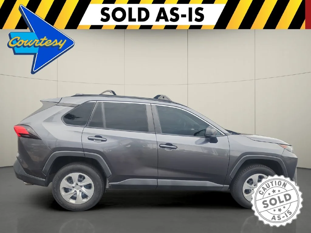Used 2021 Gray Toyota LE image 8