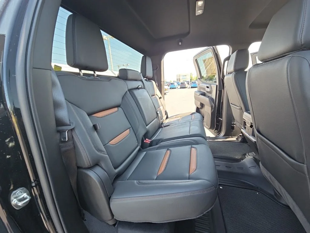 Used 2026 Black GMC AT4 image 21