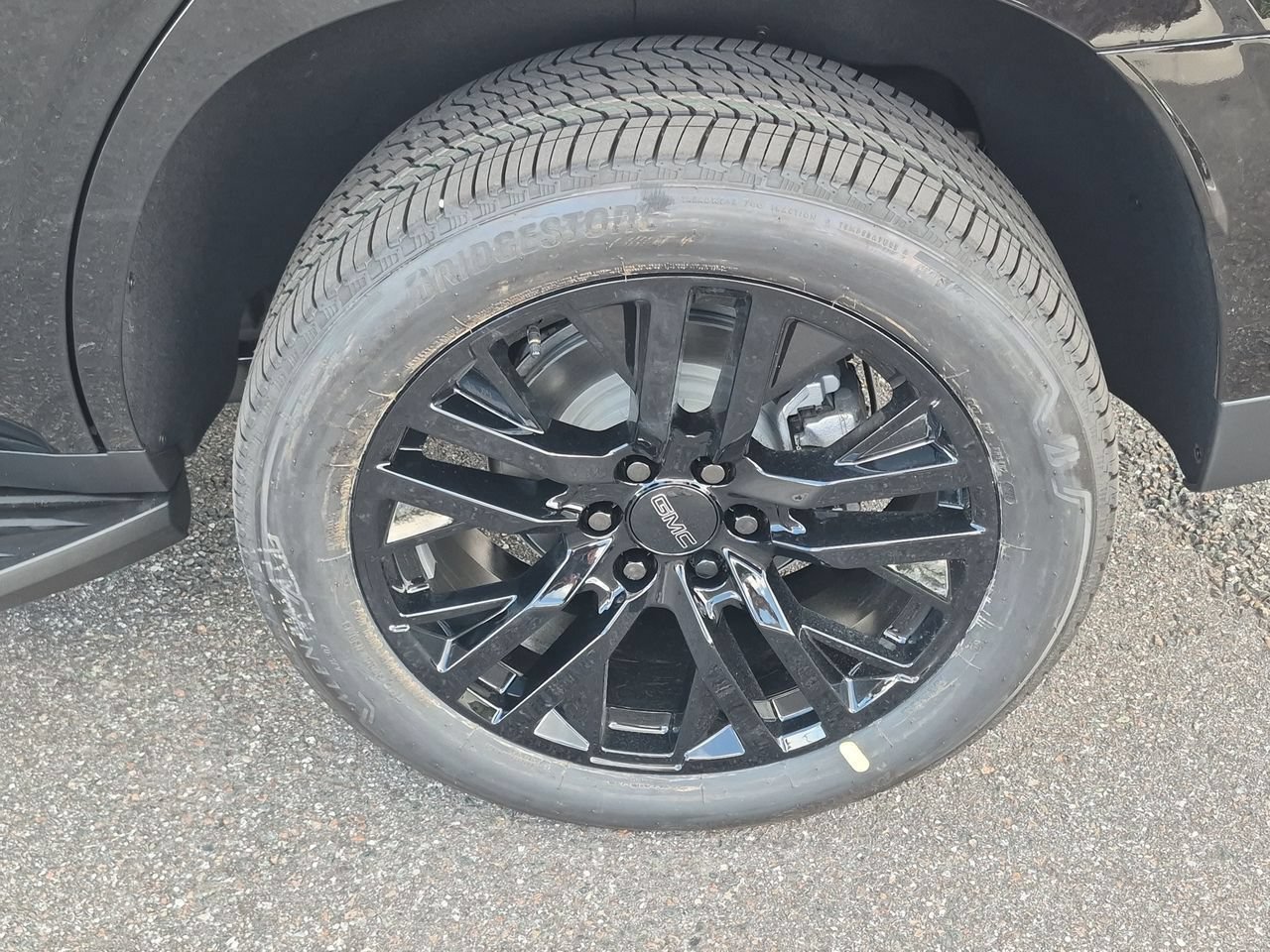 New 2026 Onyx Black GMC Denali image 32
