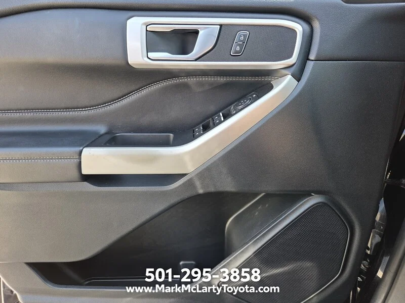 Used 2022 Black Metallic FORD XLT RWD image 26