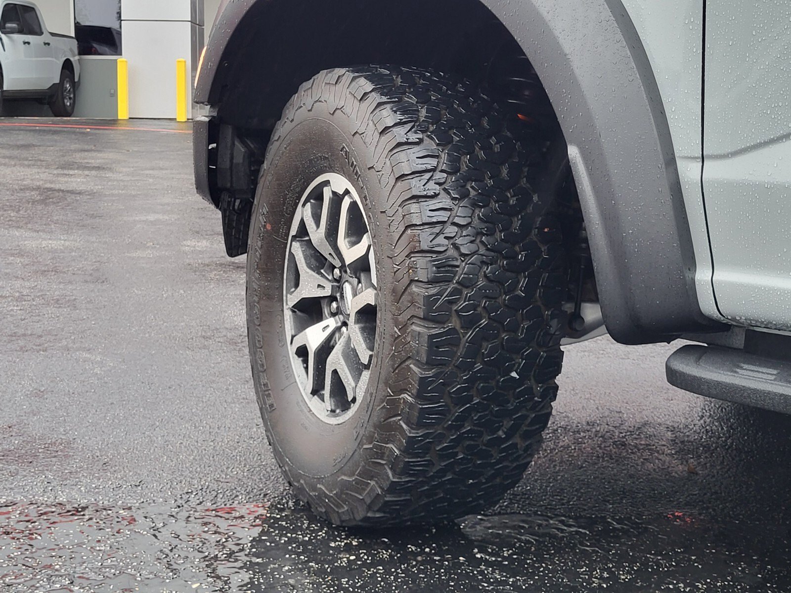 Used 2023 Avalanche Ford Raptor image 31