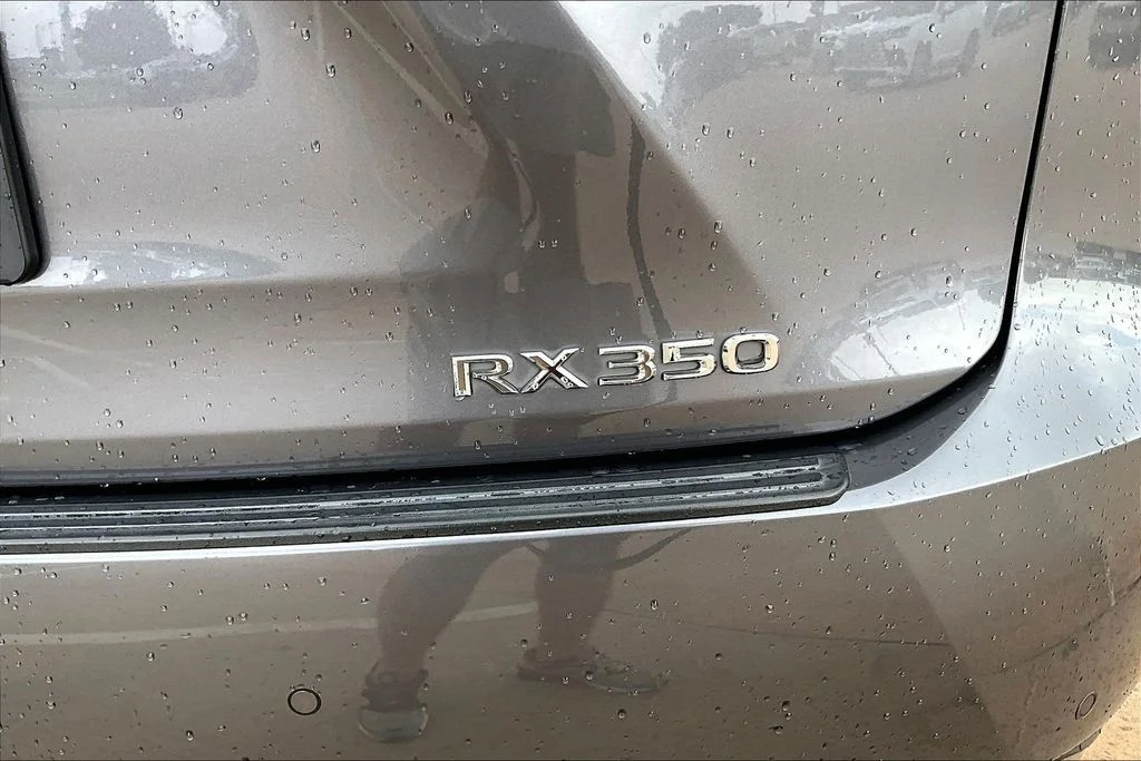 Used 2016 Gray Lexus 350 image 33