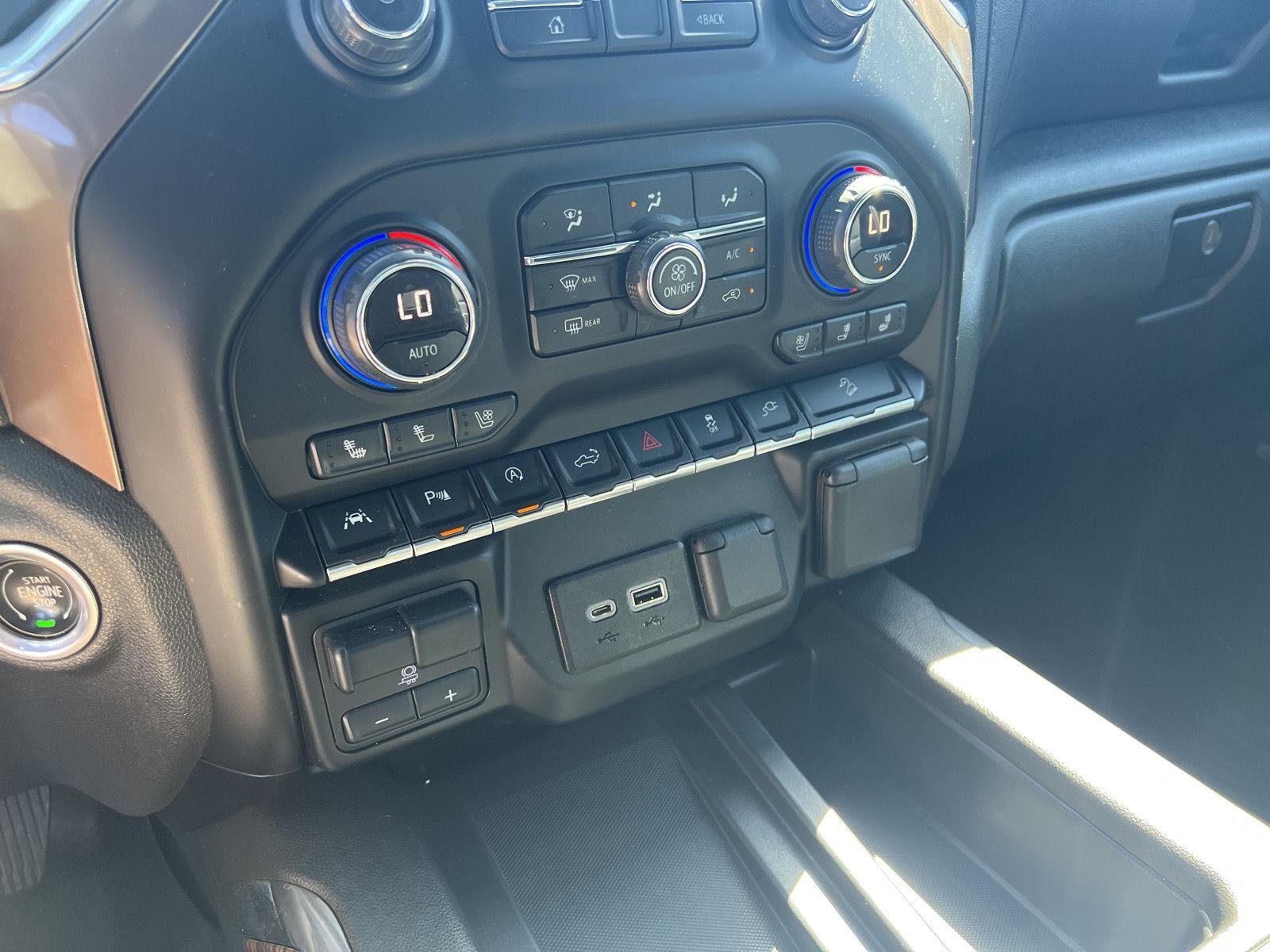 2019 Chevrolet Silverado 1500 High Country - Photo 24