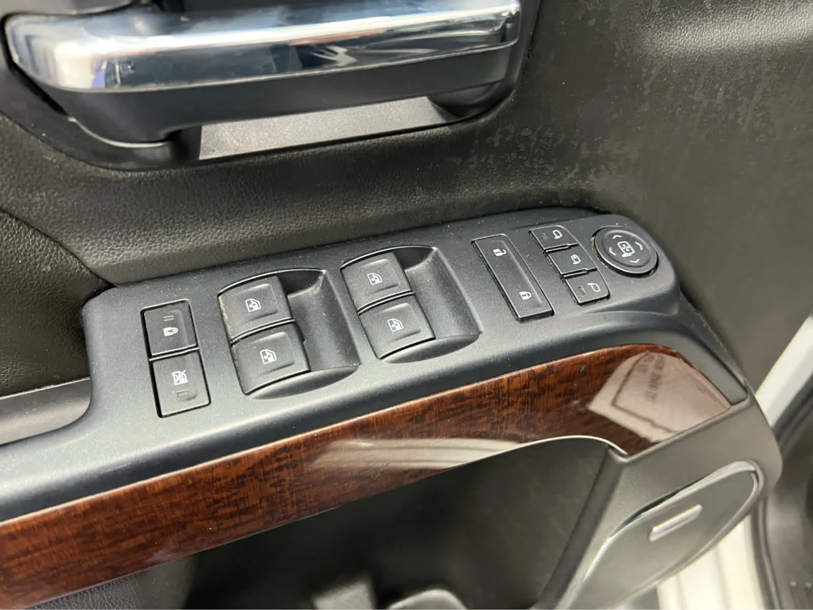 Used 2017 Summit White GMC SLT image 15