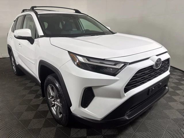 Certified Used 2025 Ice Toyota XLE image 1