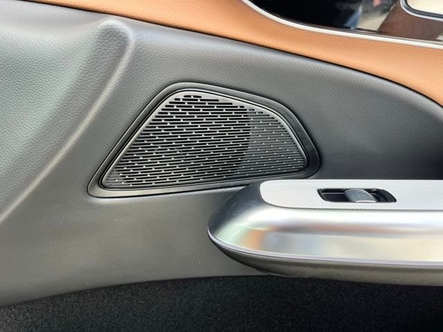 New 2026 Nautical Blue Metallic Mercedes-Benz E 350 image 24