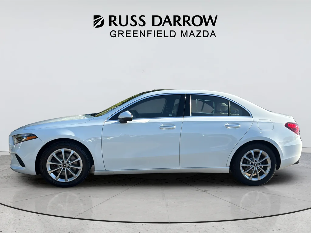 Used 2021  Mercedes-Benz A 220 image 2