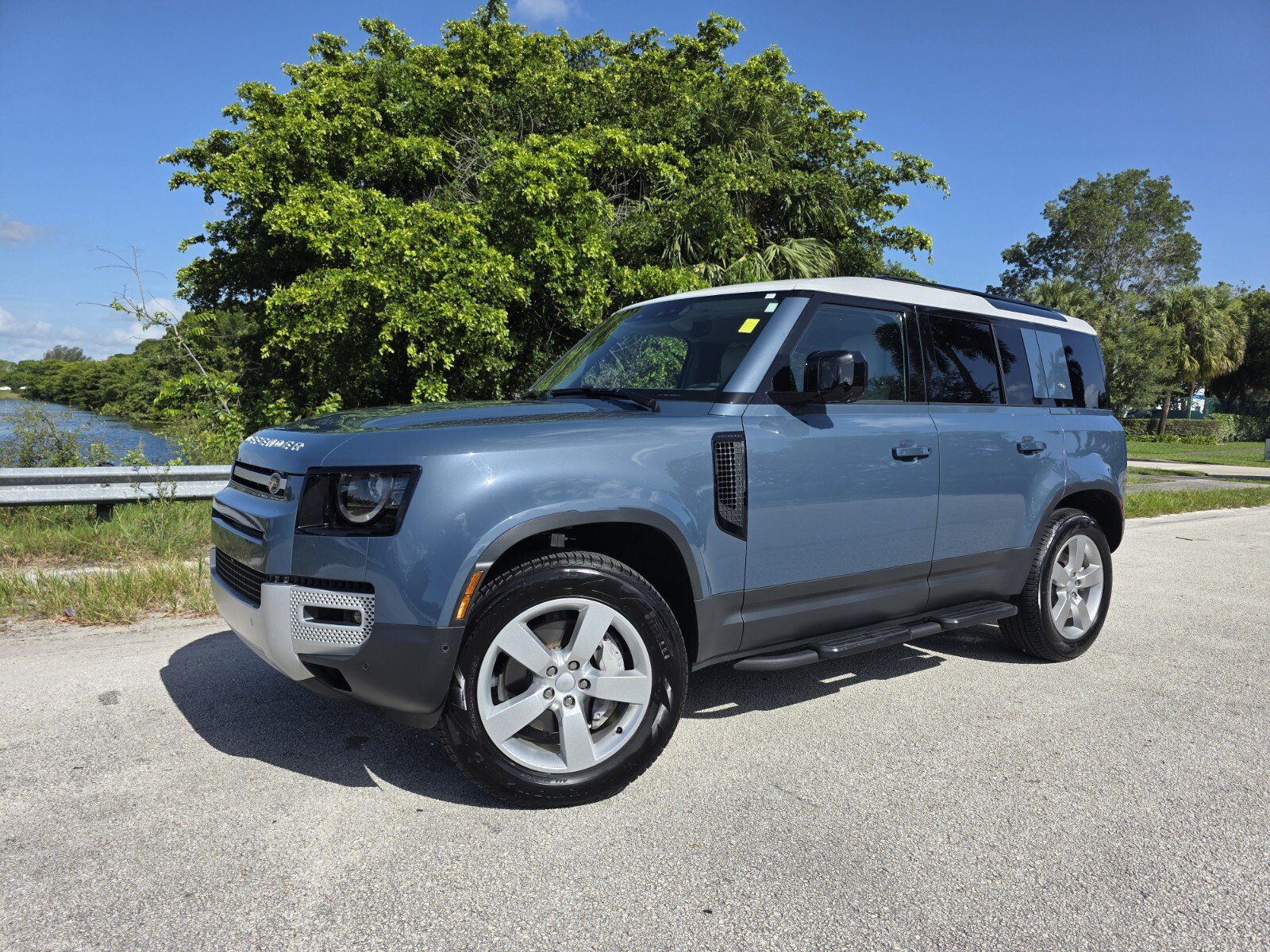 Certified Used 2024 Tasman Blue Metallic Land Rover 110 P400 S image 1