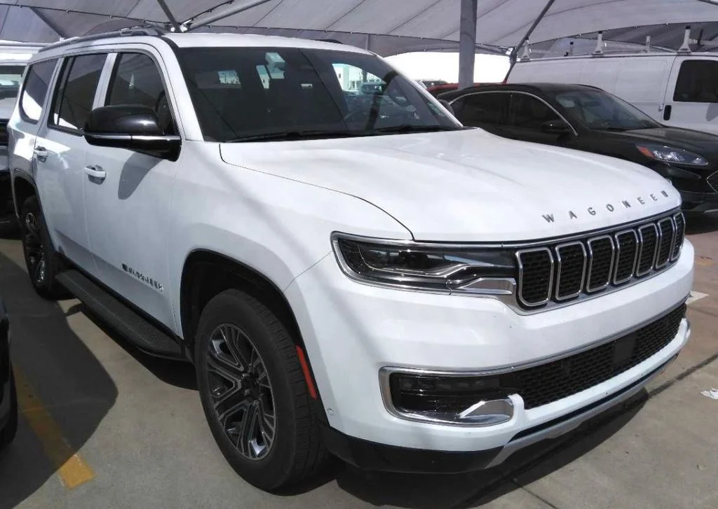 Used 2024 White Jeep Series II image 5