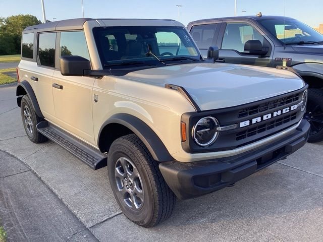 Used 2025 Desert Sand Ford Big Bend image 11