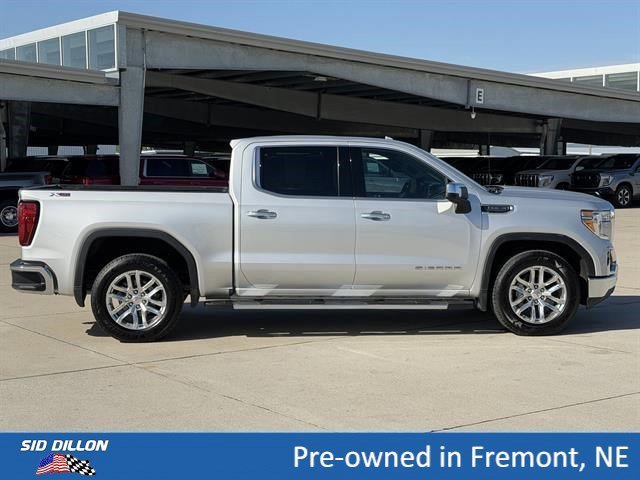 Used 2021 Quicksilver Metallic GMC SLT image 3