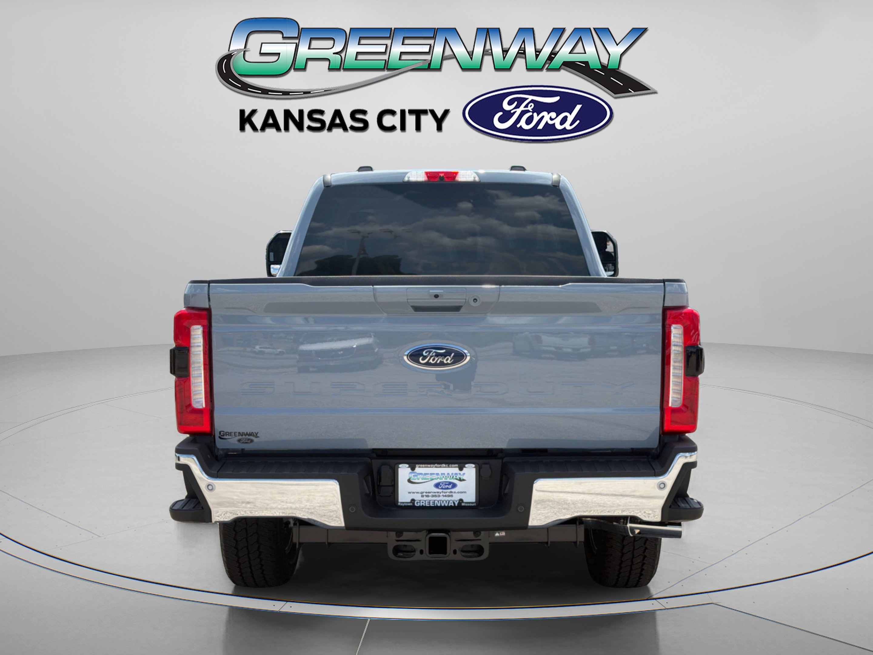 New 2026 Glacier Gray Metallic Tri-Coat Ford F-250® Lariat® image 6