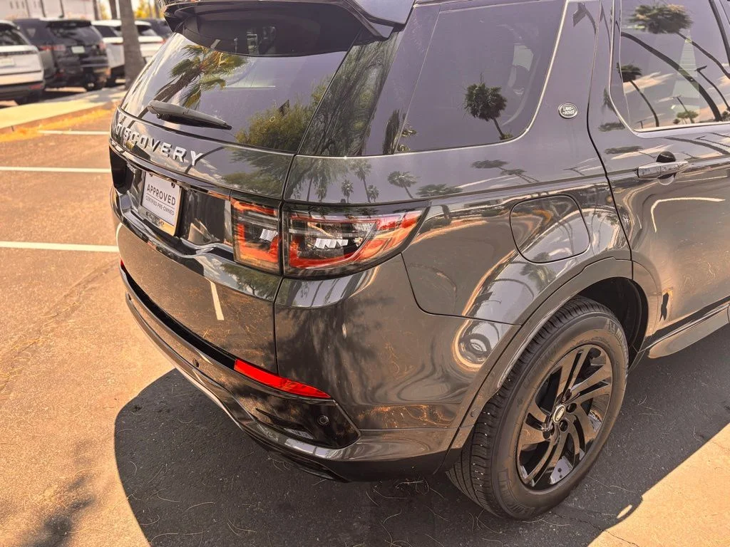 Certified Used 2025  Land Rover S image 17