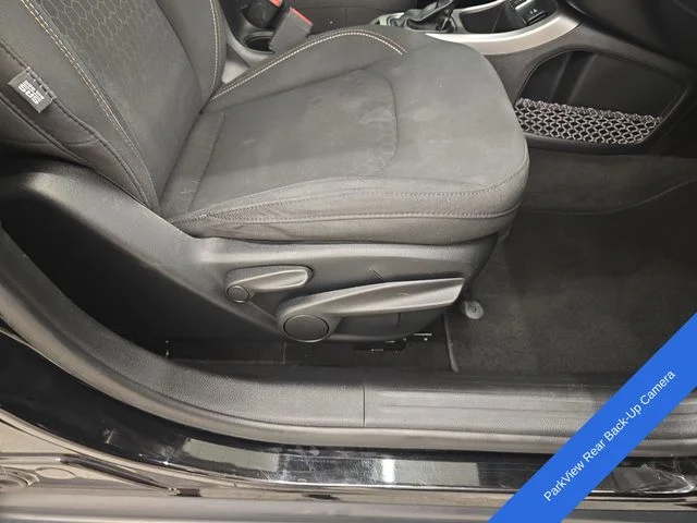 Used 2019 Diamond Black Jeep Sport image 10