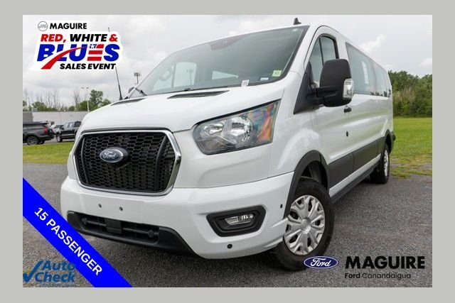 Used 2024 Oxford White Ford XLT image 1