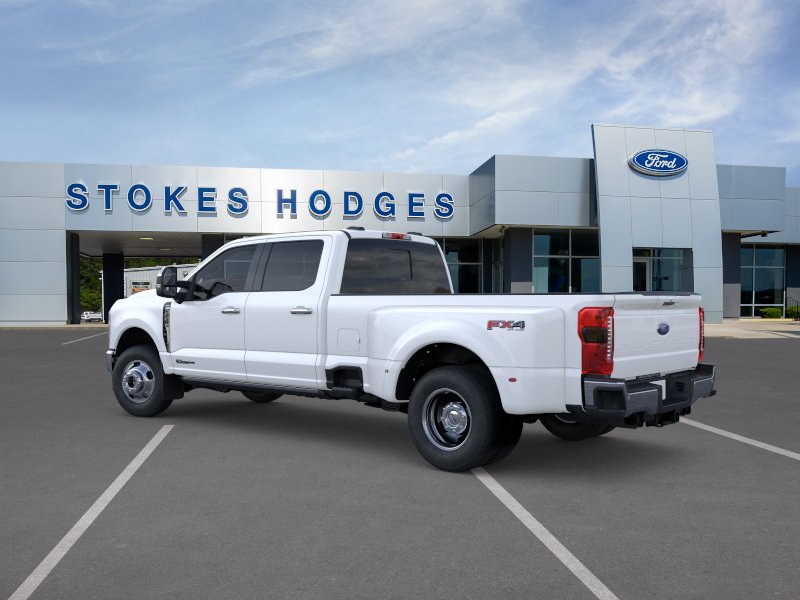 New 2026 Star White Metallic Tri-Coat Ford F-350® Lariat® image 5