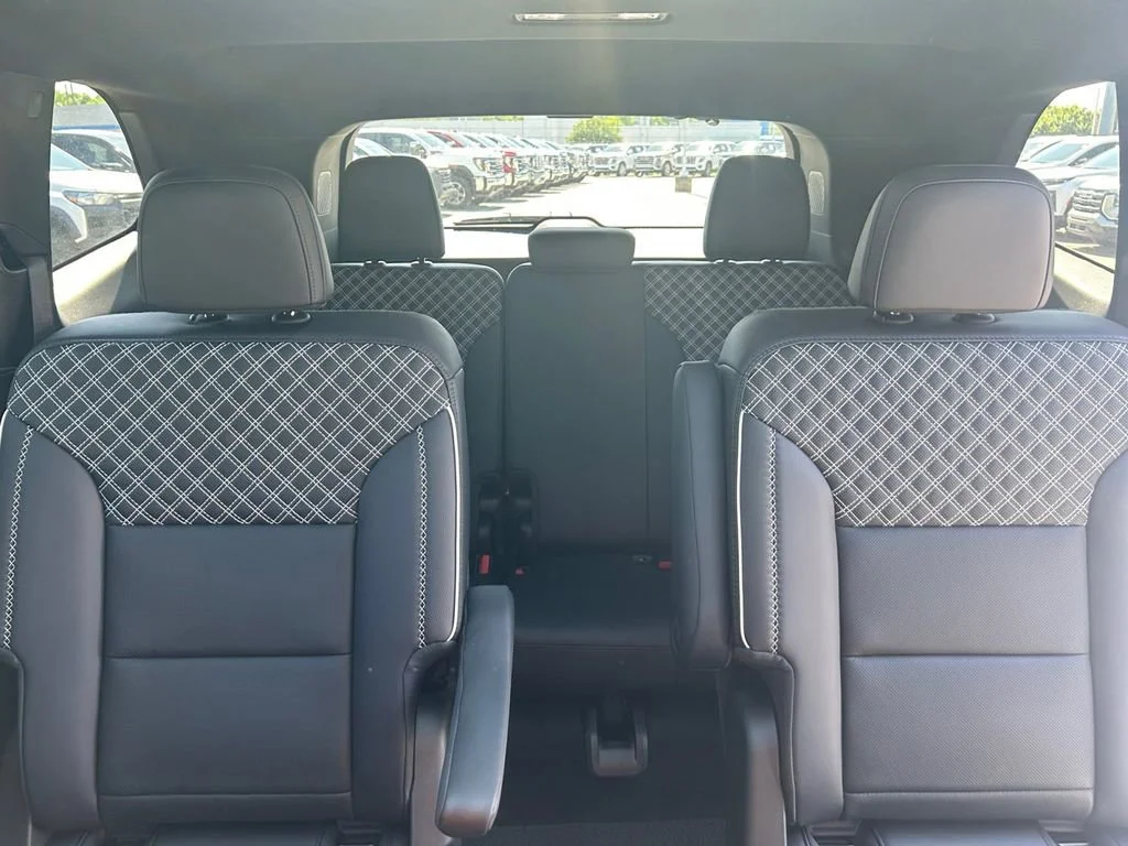 New 2026 Glacier White Tricoat GMC Denali image 28