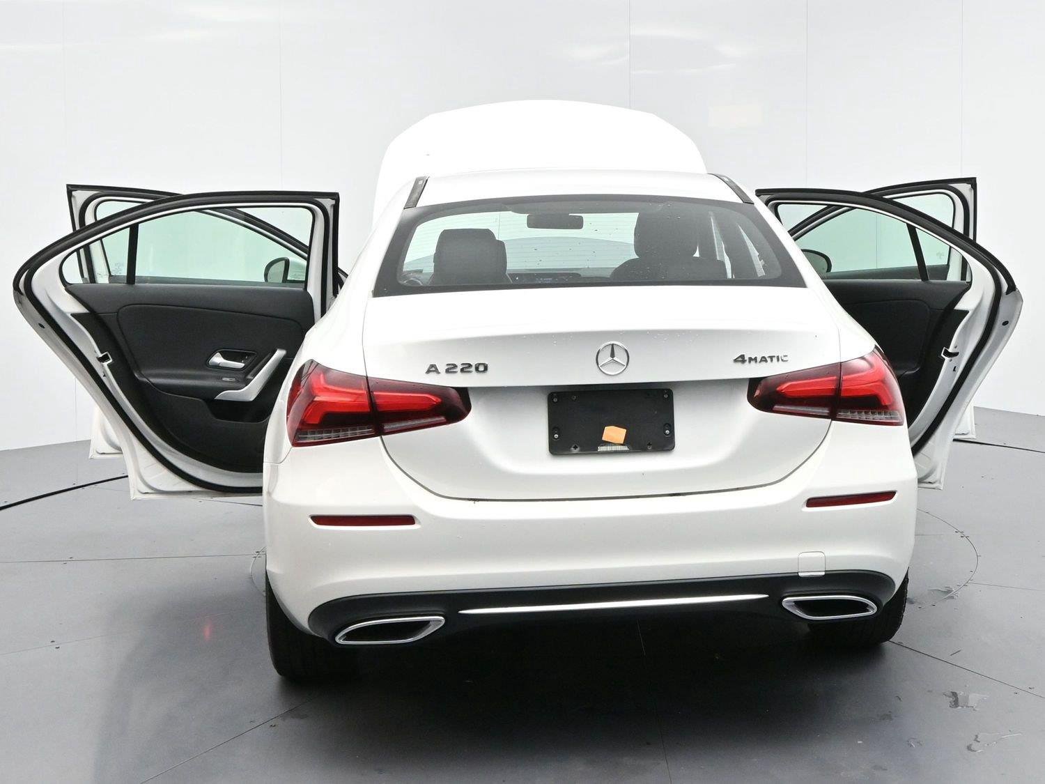 Used 2019 Night Black Mercedes-Benz A 220 image 38