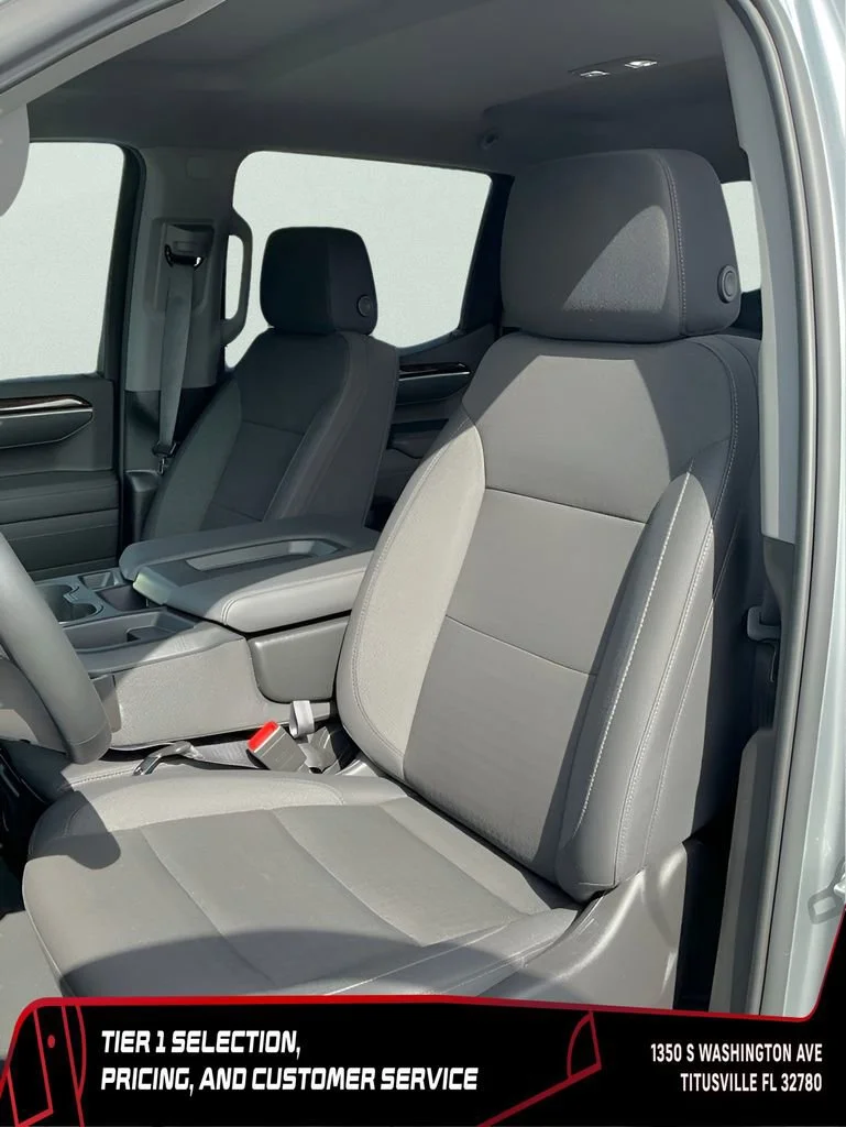 New 2026 Sterling Metallic GMC Elevation image 25
