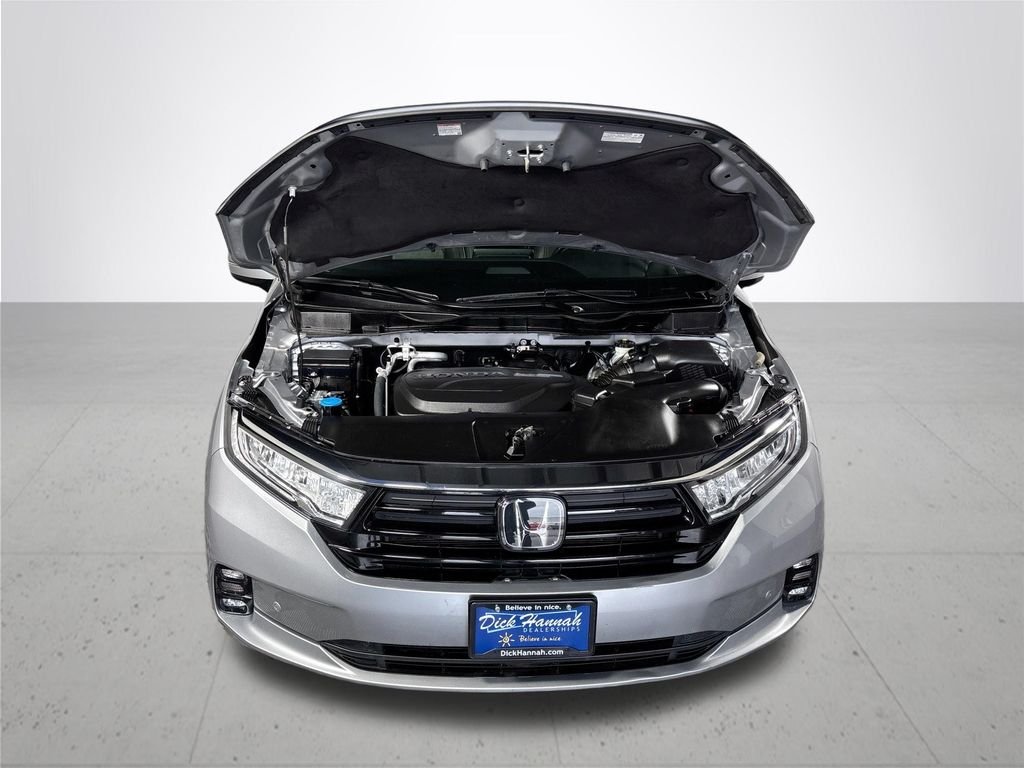 Used 2023 Silver Honda Elite image 22