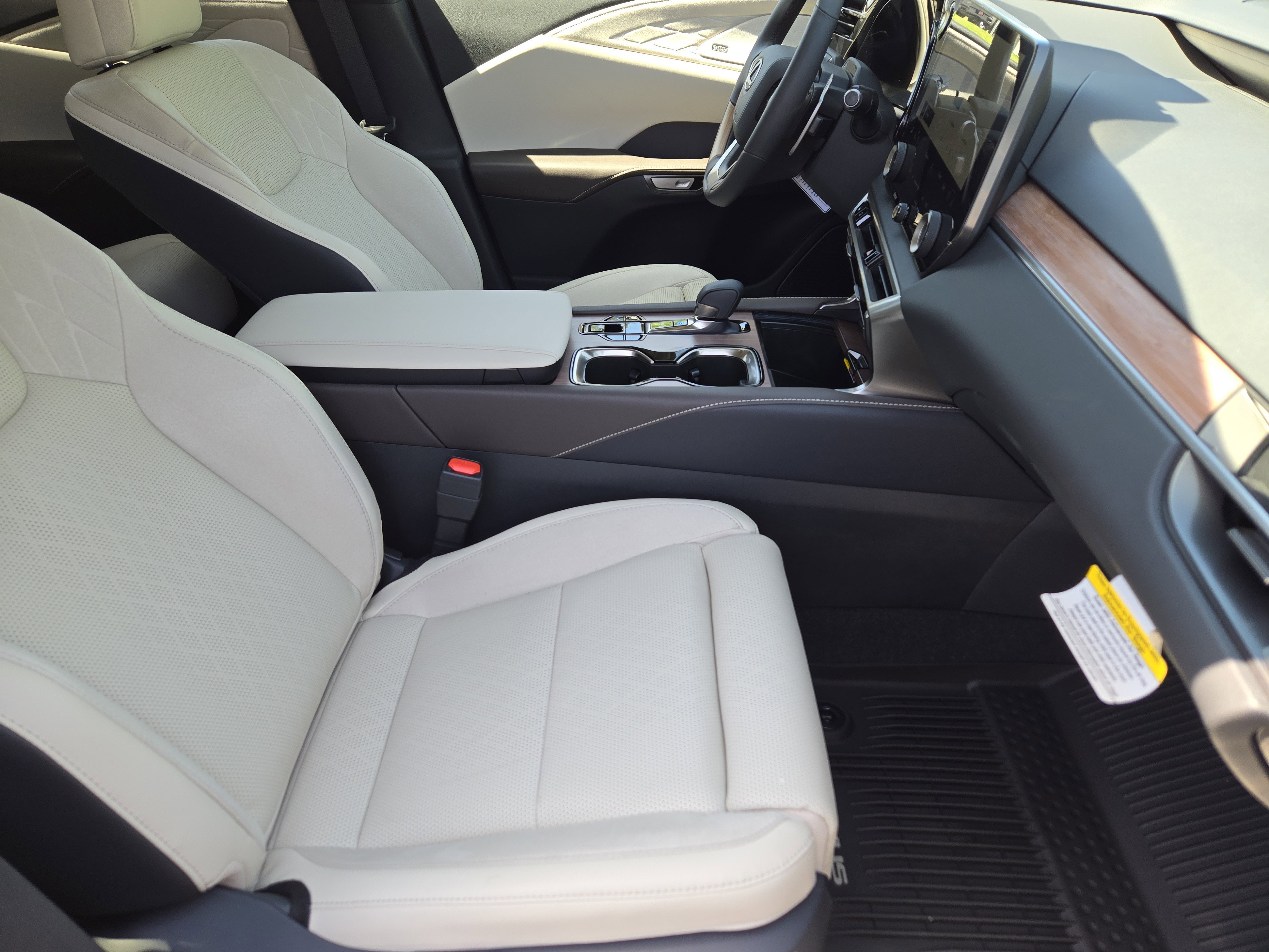 New 2026 Cloudburst Gray Lexus LUXURY image 10