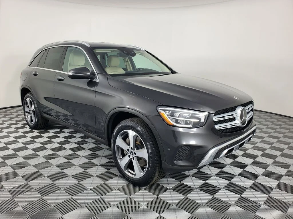 2021 Mercedes-Benz GLC