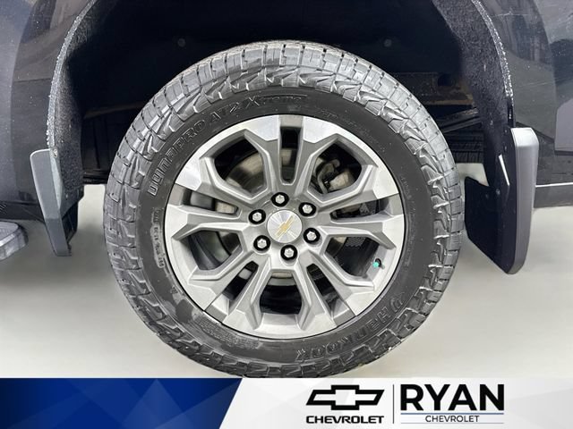 Used 2023 BLACK Chevrolet High Country image 31