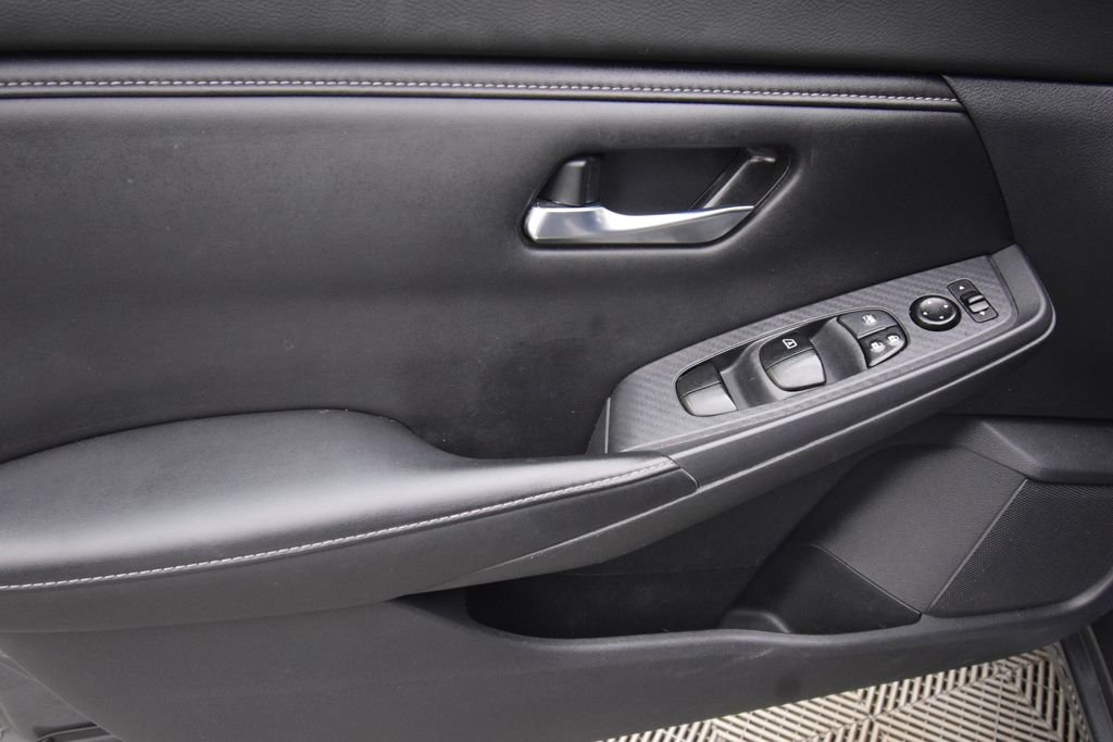 Used 2022 Gun Metallic Nissan S image 20