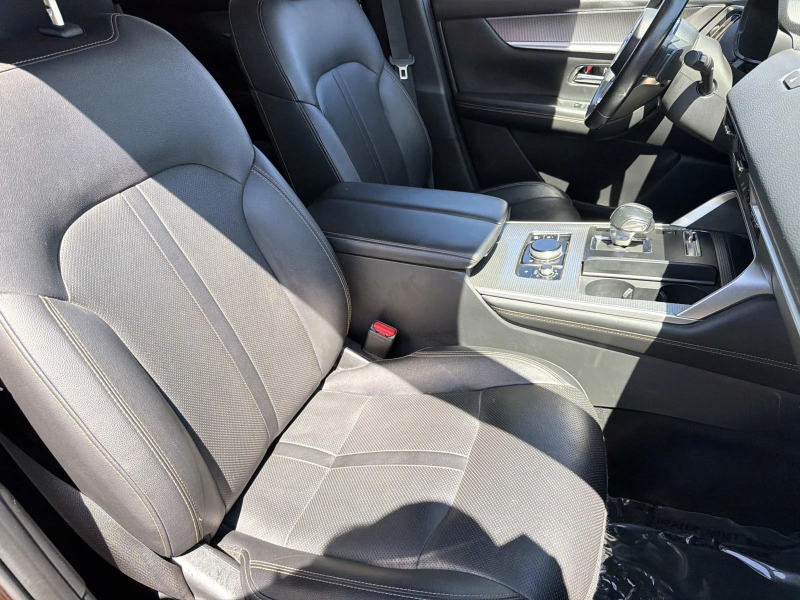 Used 2024 ARTISAN RED PRE Mazda Premium AWD image 25