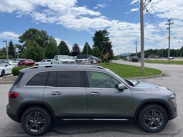 New 2026 Mountain Grey Metallic Mercedes-Benz GLB 250 image 46