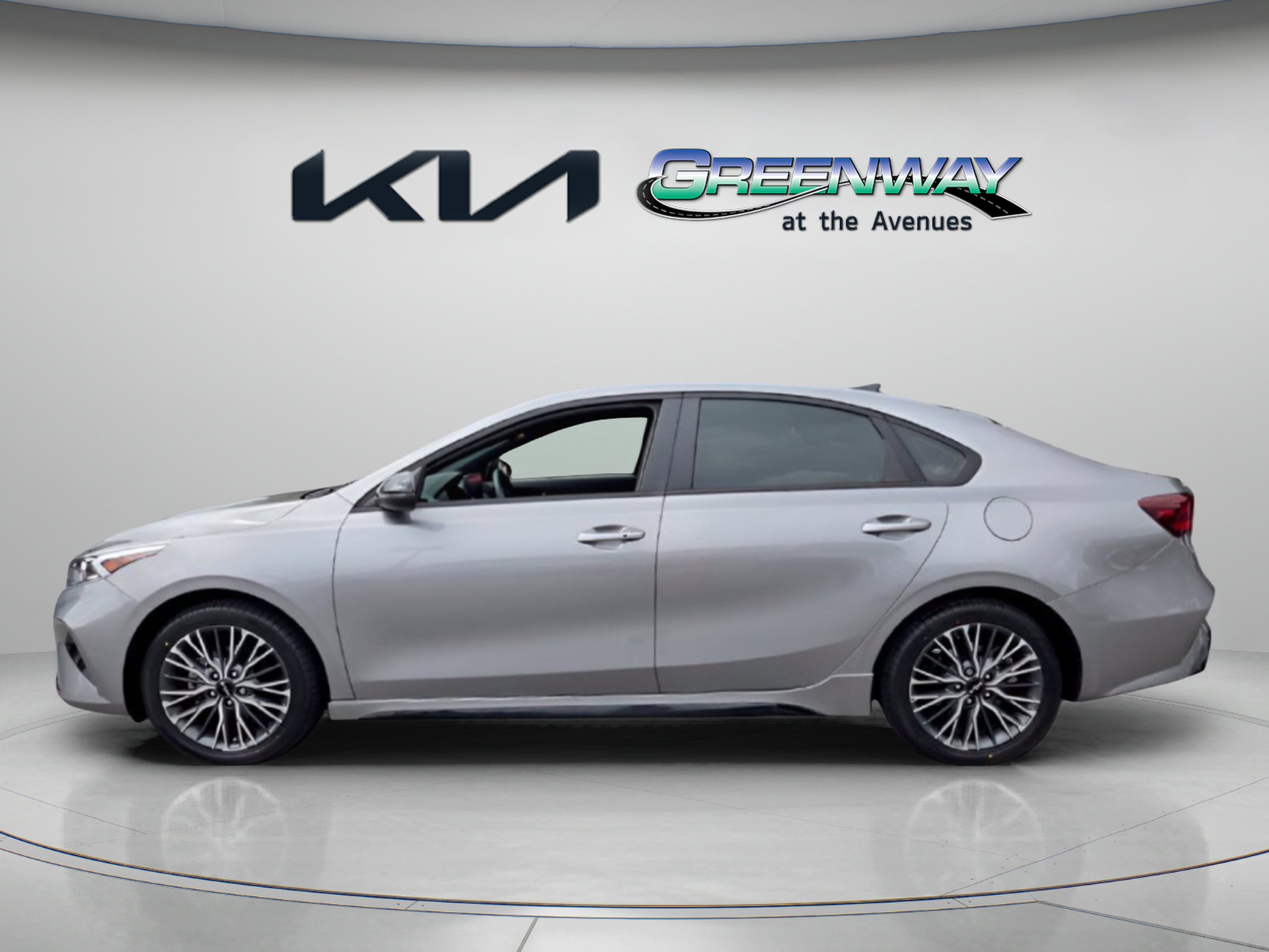Certified Used 2024 Steel Gray Kia GT-Line image 4