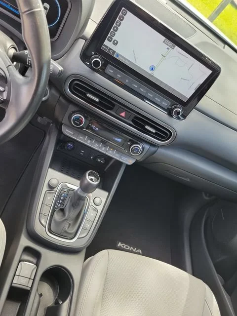 2022 Hyundai Kona Limited - Photo 39