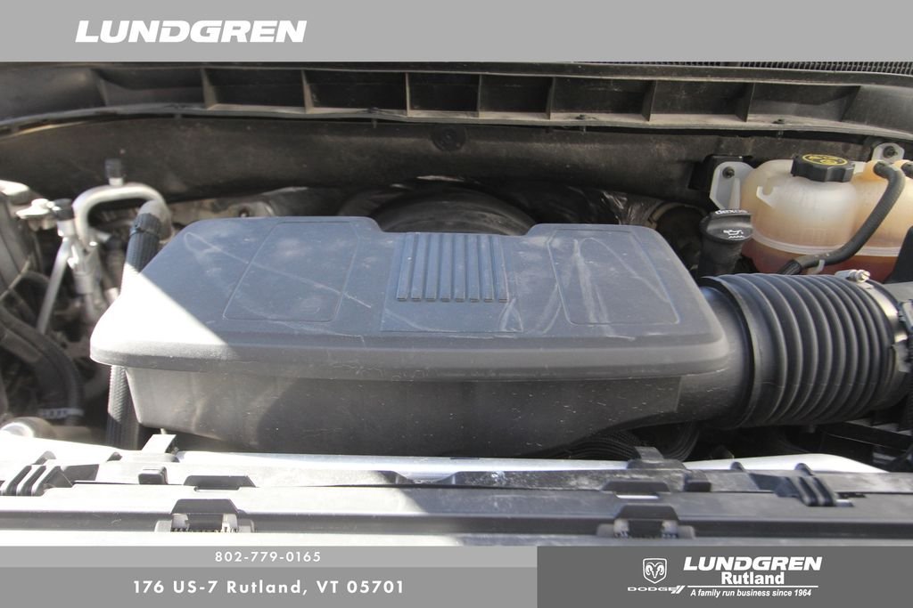 Used 2023 White GMC AT4 image 48