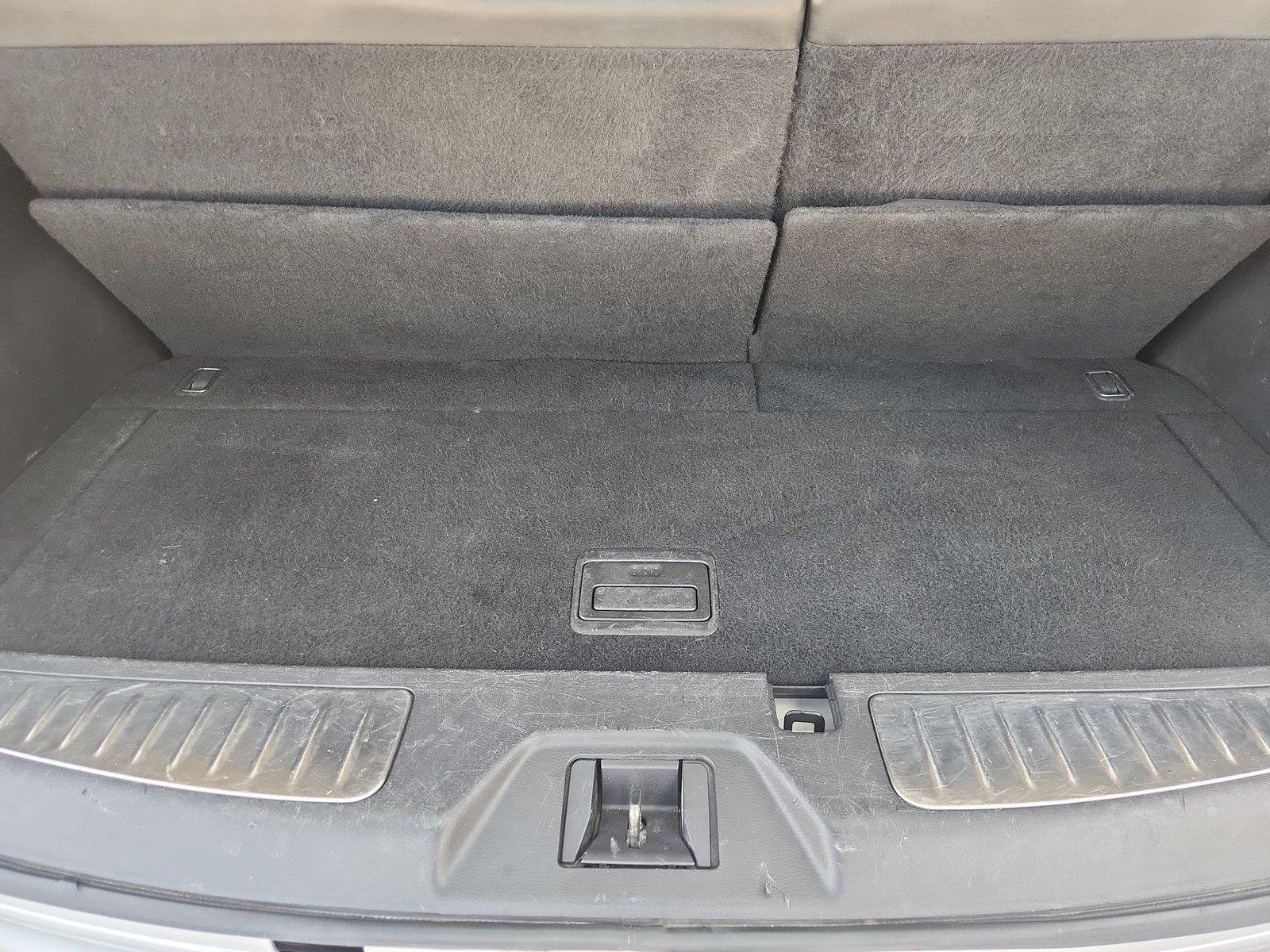 2015 INFINITI QX80 photo 25 of 34
