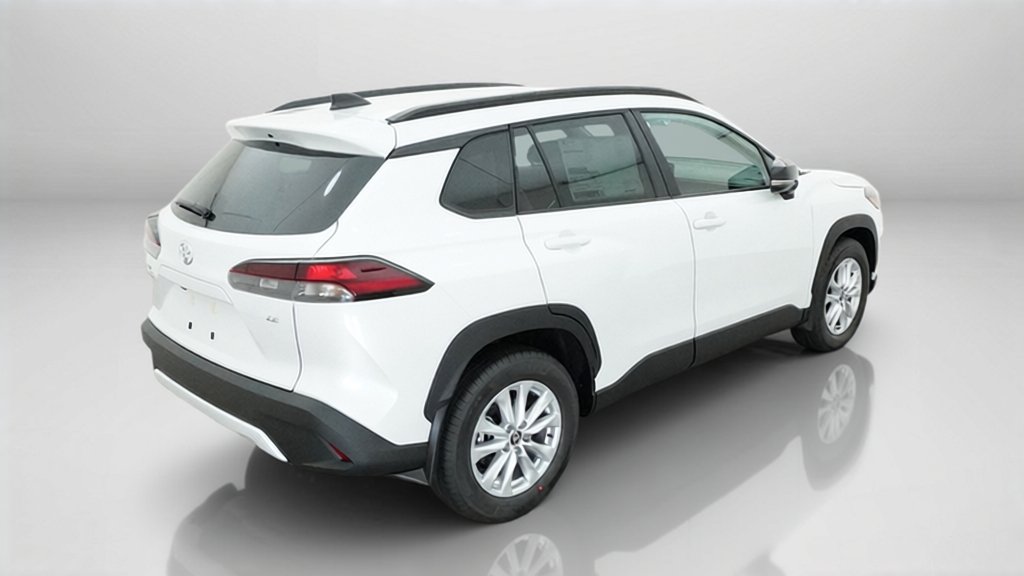 New 2026 Wind Chill Pearl Toyota LE image 9