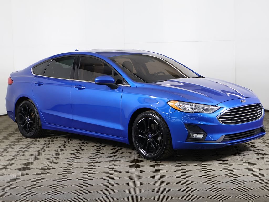 Used 2020 Ford Fusion SE with VIN 3FA6P0HD7LR144992 for sale in Streetsboro, OH