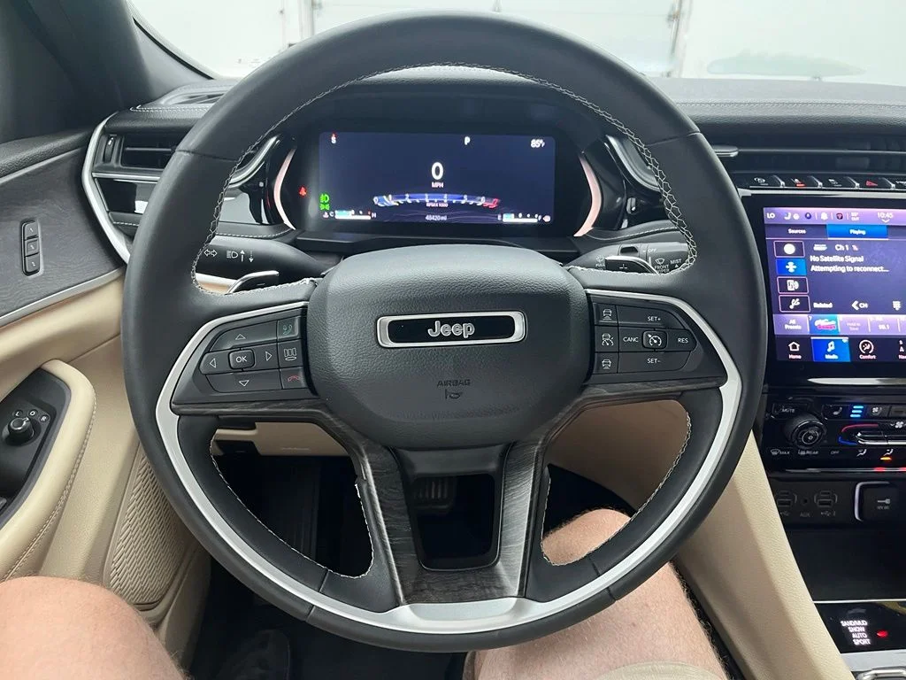 Used 2023 Black Jeep Limited image 21