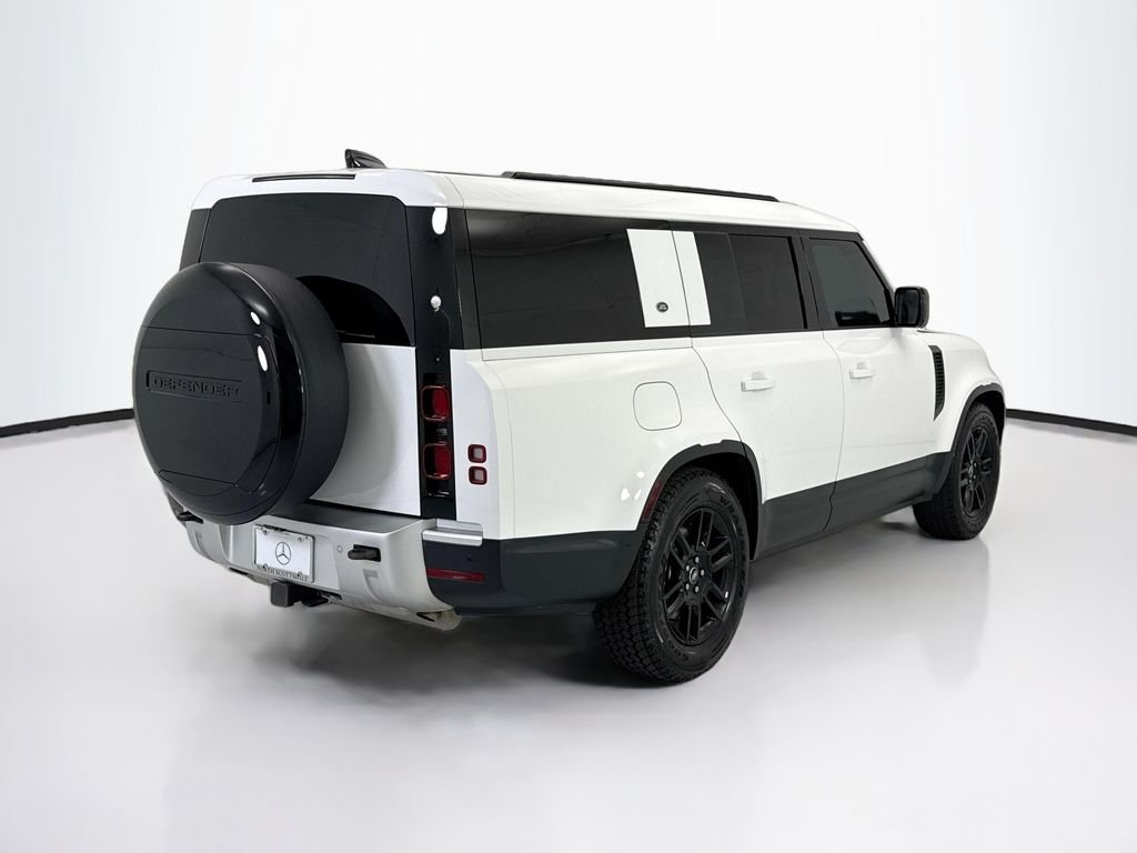 Used 2024 Fuji White Land Rover S image 5