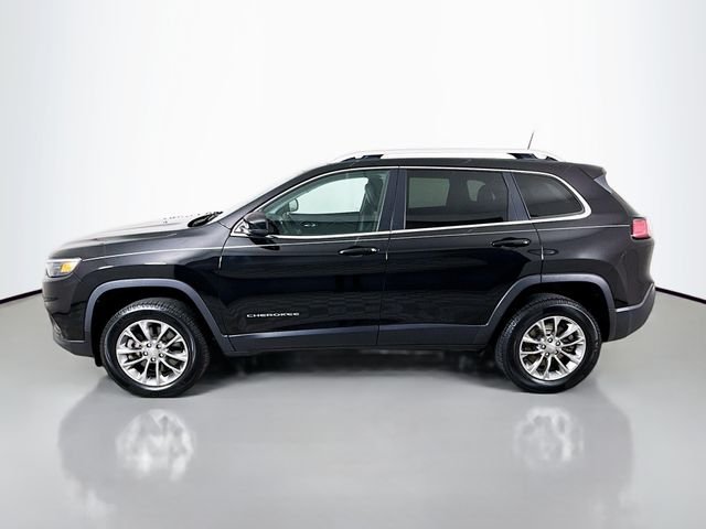 Used 2019 Black Jeep Latitude Plus image 4