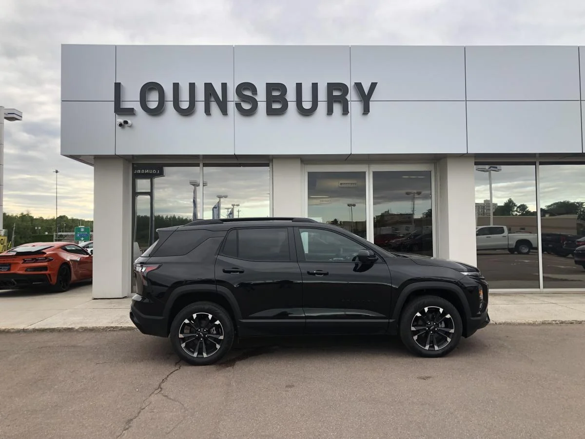 New 2026 Black Chevrolet Awd 4dr Rs image 2