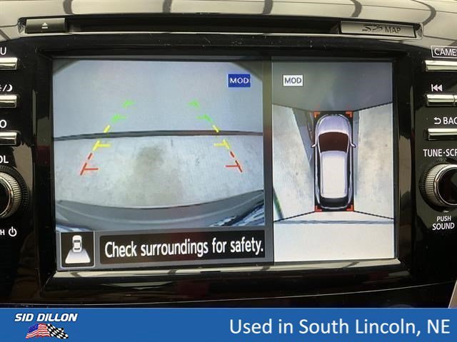 Used 2015 Gun Metallic Nissan SL image 7