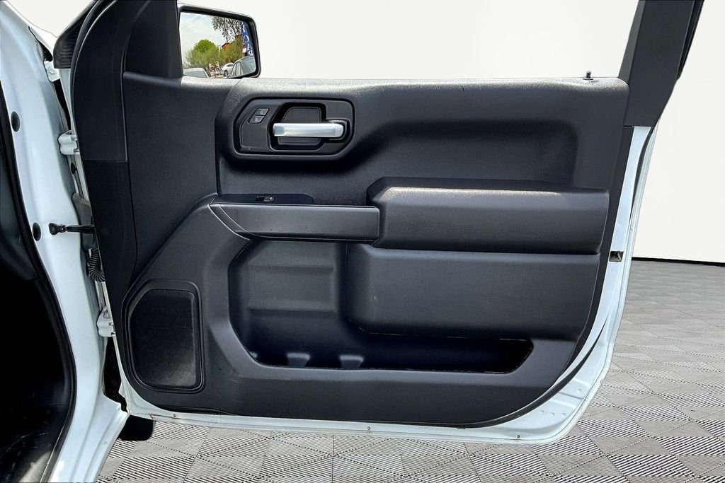 Used 2022 White Chevrolet WT image 20