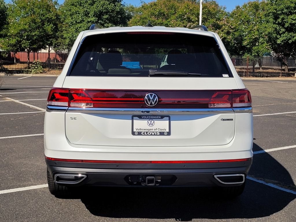 New 2026 White/off-white Volkswagen 2.0T SE w/Technology image 6