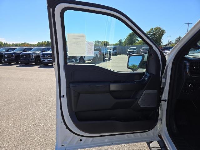 New 2026 Star White Metallic Tri-Coat Ford Lariat® image 26