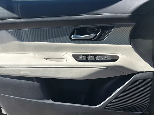 New 2026 Super Black Nissan SL image 28